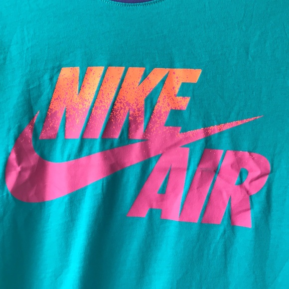 Vintage Nike Men’s Tee - Picture 2 of 3